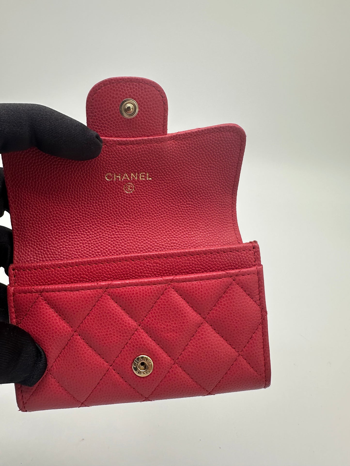 Luxury Soluciens Pre-Owned Chanel Flap Caviar Leather Card Holder