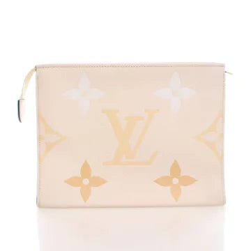 Luxury Soluciens Pre-owned Louis Vuitton By the Pool Toiletry 26