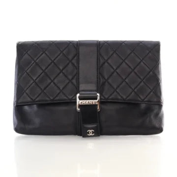 Luxury Soluciens Pre-Owned Chanel Grip Clutch in Black Calfskin