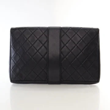 Luxury Soluciens Pre-Owned Chanel Grip Clutch in Black Calfskin