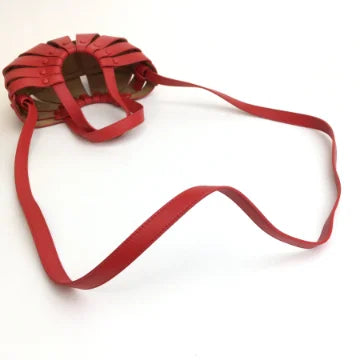 Luxury Soluciens Pre-Owned Bottega Veneta Shell Bag in Red Calfskin Leather