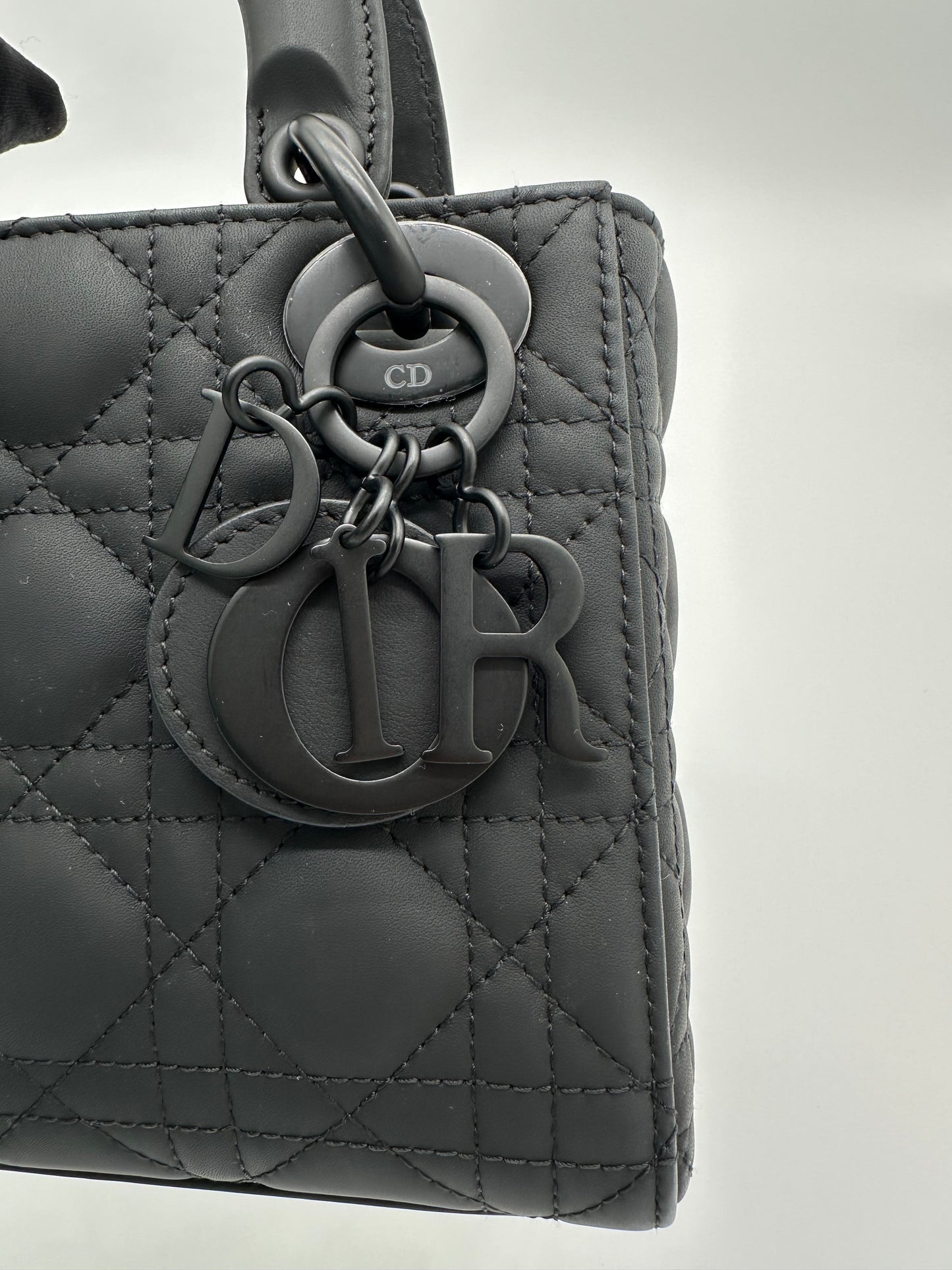 Luxury Soluciens Pre-owned Dior so black mini lady dior Ultra Matte Calfskin Cannage