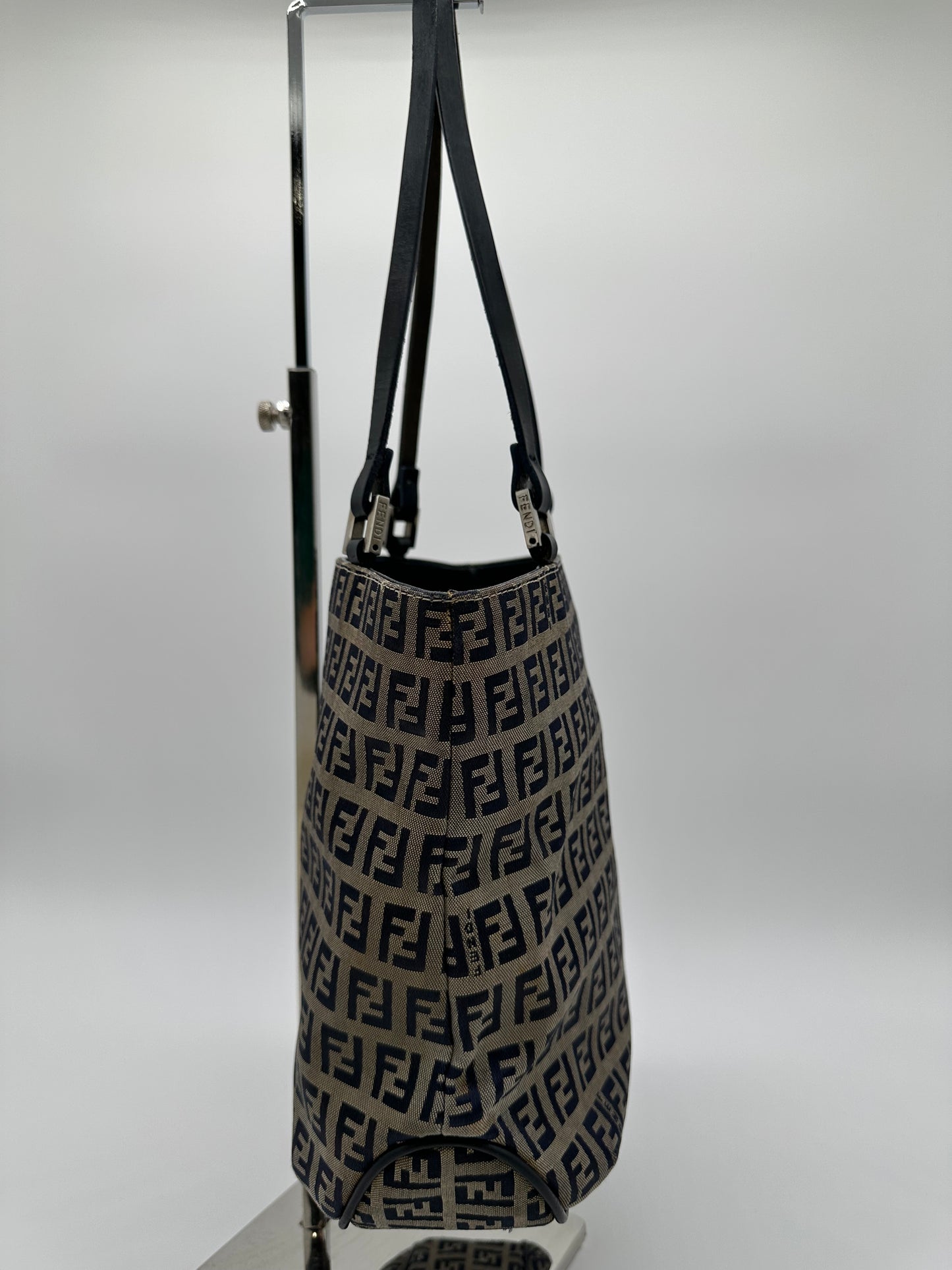 Luxury Soluciens Pre-owned Fendi monogram navy tote