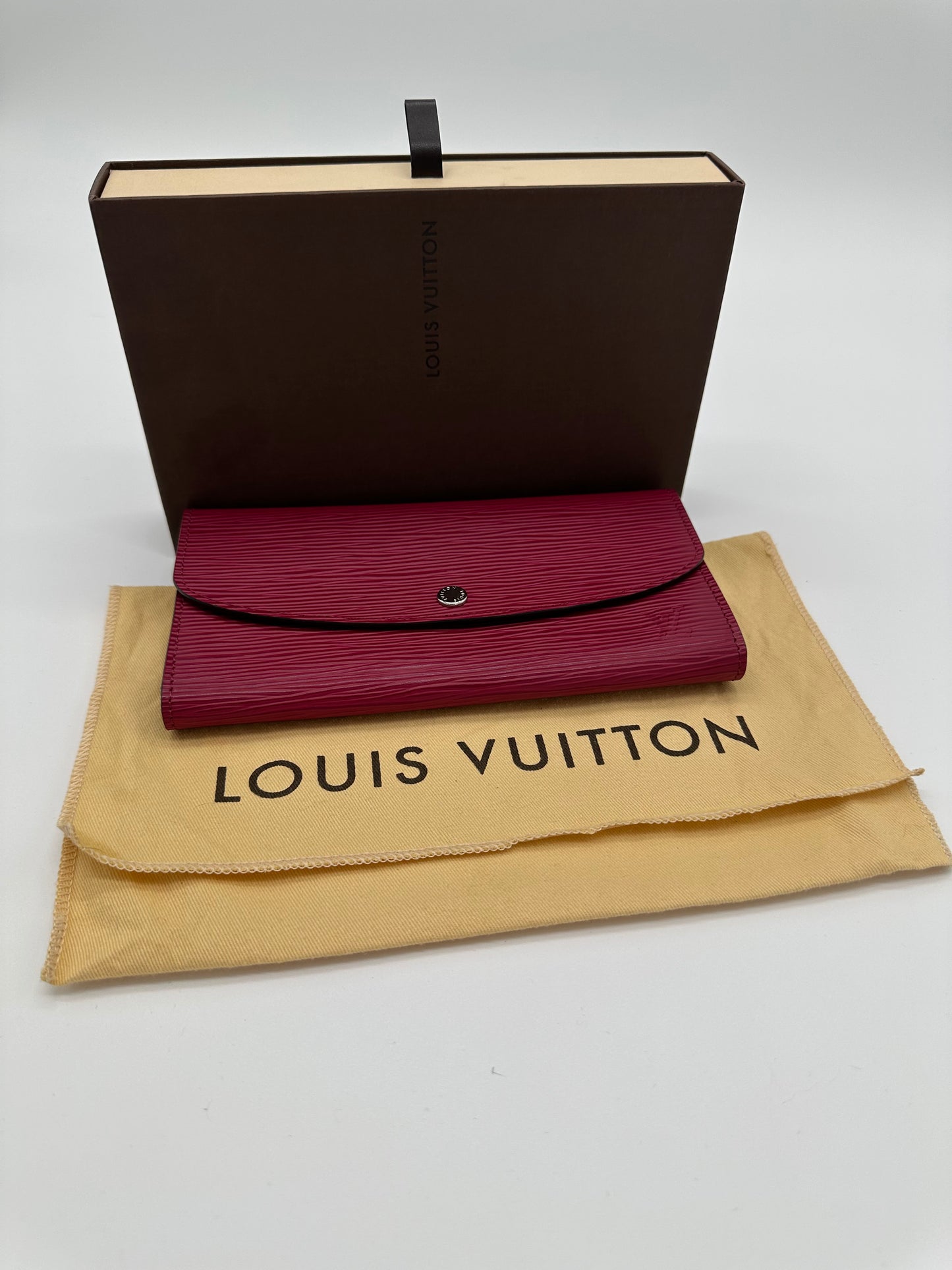 Luxury Soluciens Pre-owned Louis Vuitton epi-leather Sara wallet raspberry