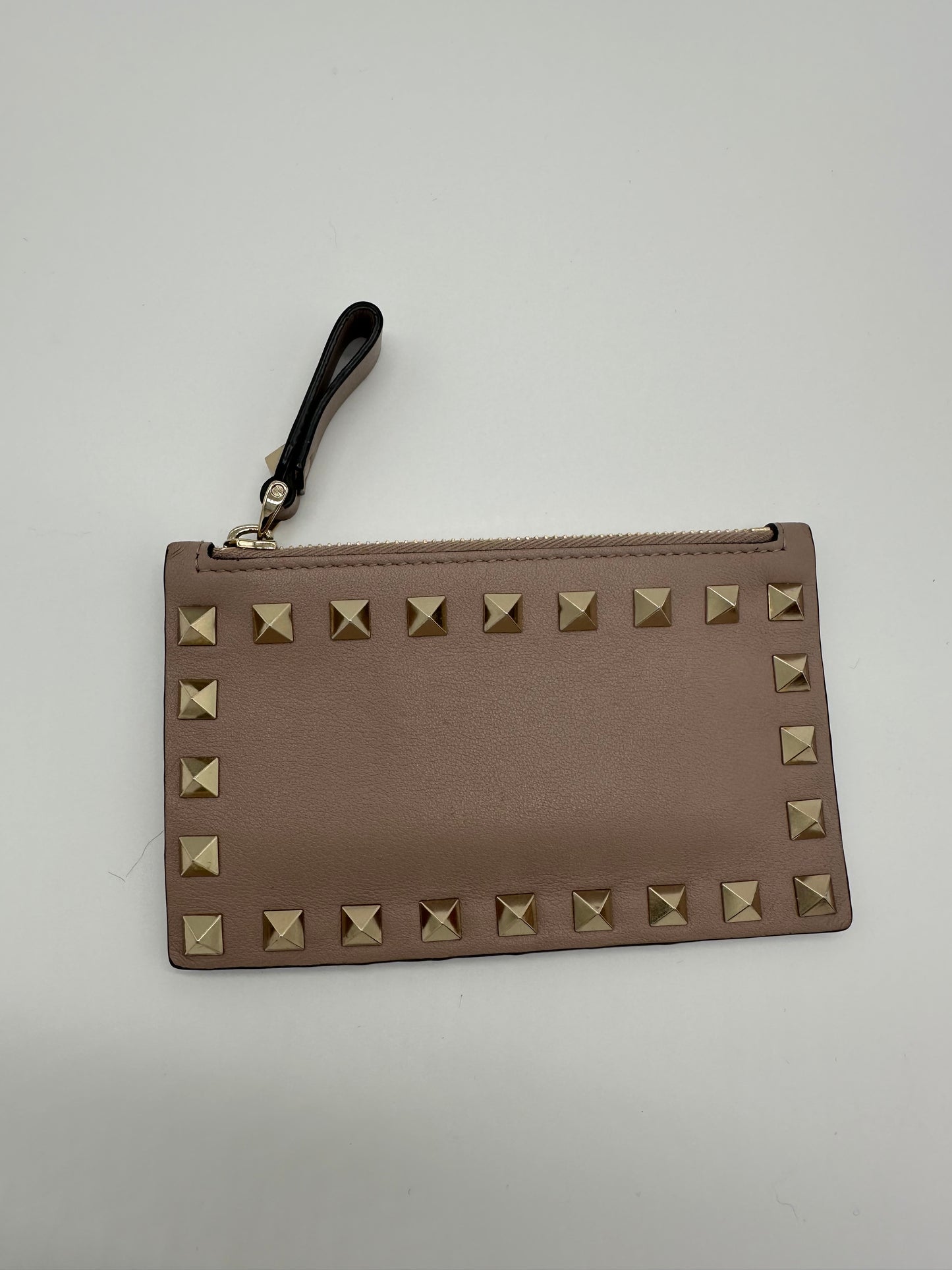 Luxury Soluciens Pre-owned Valentino rock stud card/coin case in beige