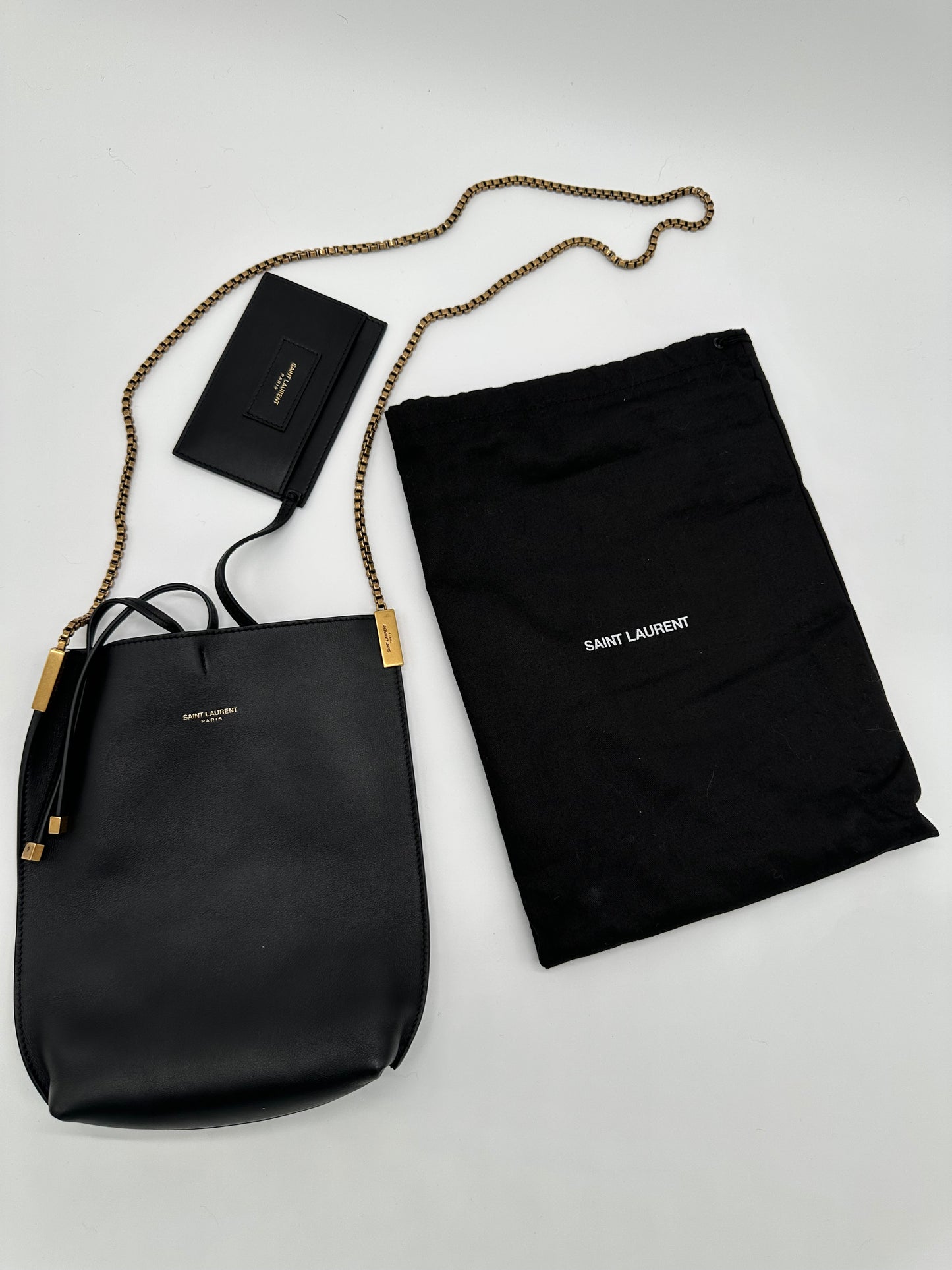 Luxury Soluciens Pre-owned YSL black leather bucket bag small with box chain in brushed bronze