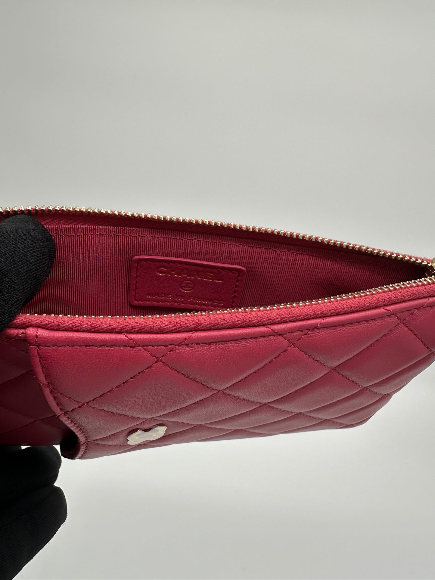 Luxury Soluciens Pre-owned Chanel lambskin wallet/clutch in deep dusty rose