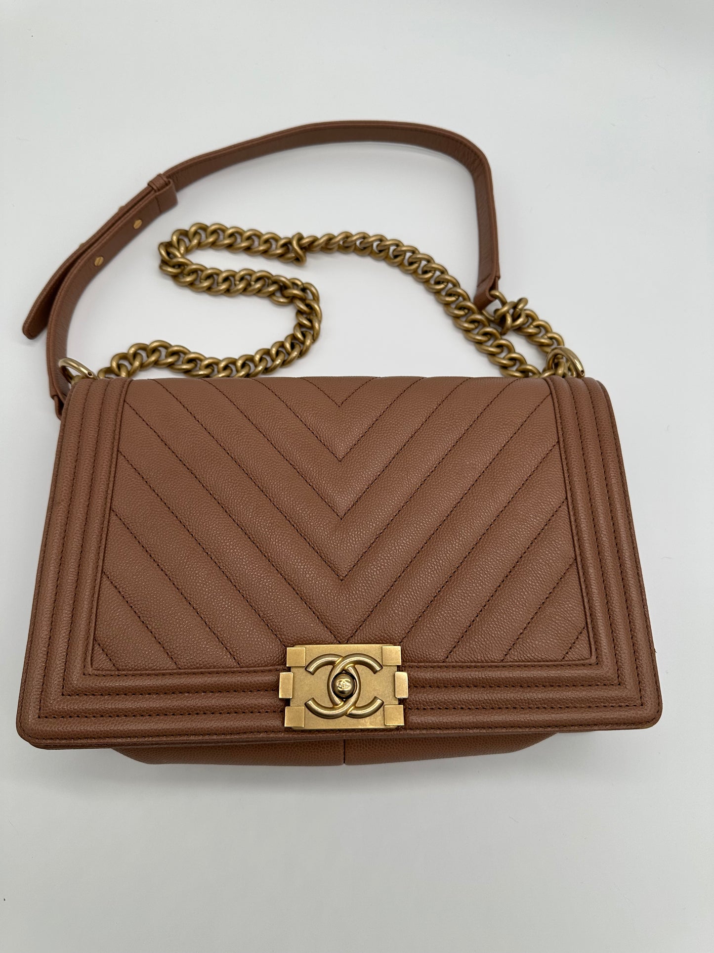 Luxury Soluciens Pre-owned Chanel boy bag in dark beige caviar leather