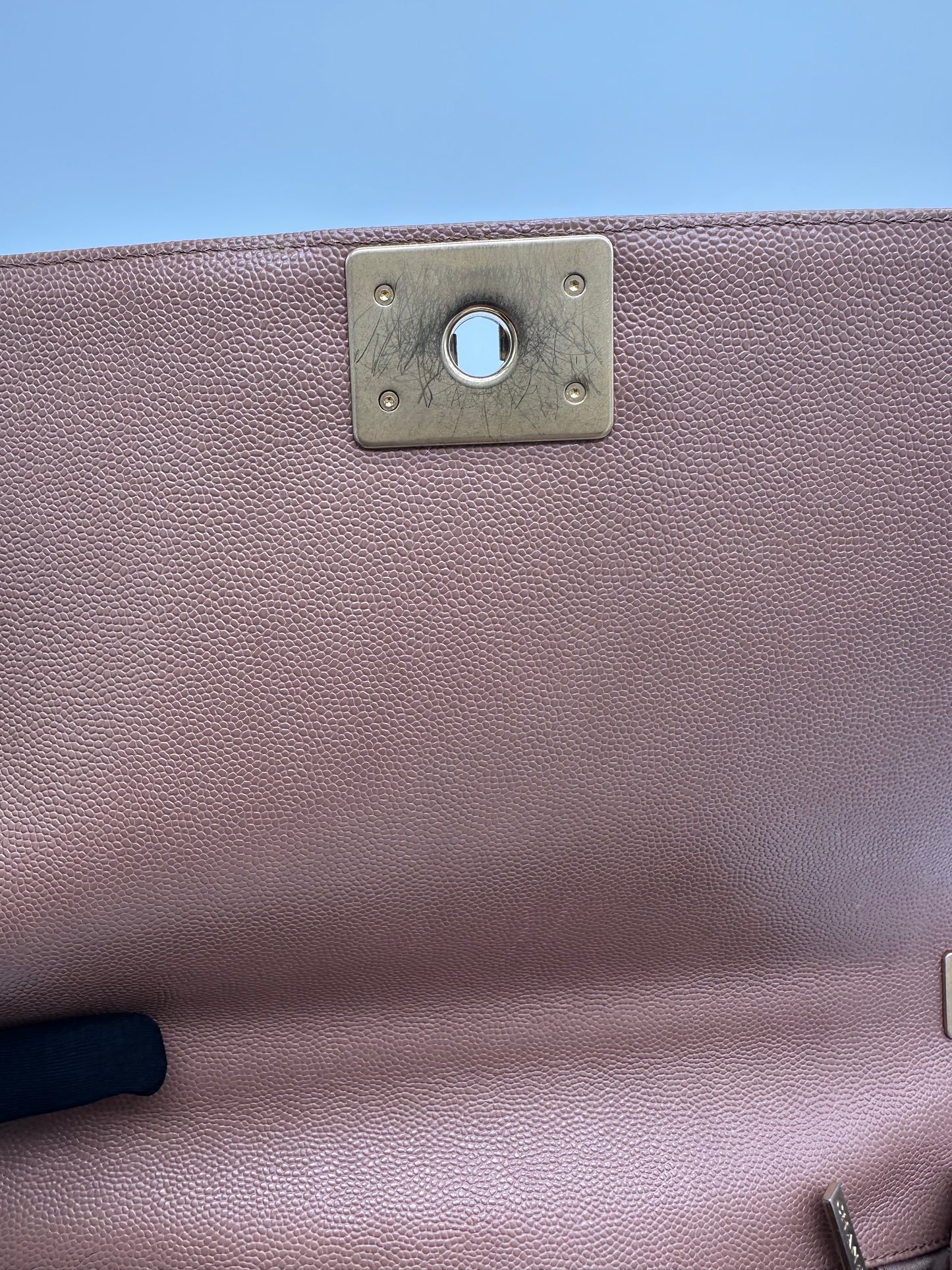 Luxury Soluciens Pre-owned Chanel boy bag in dark beige caviar leather