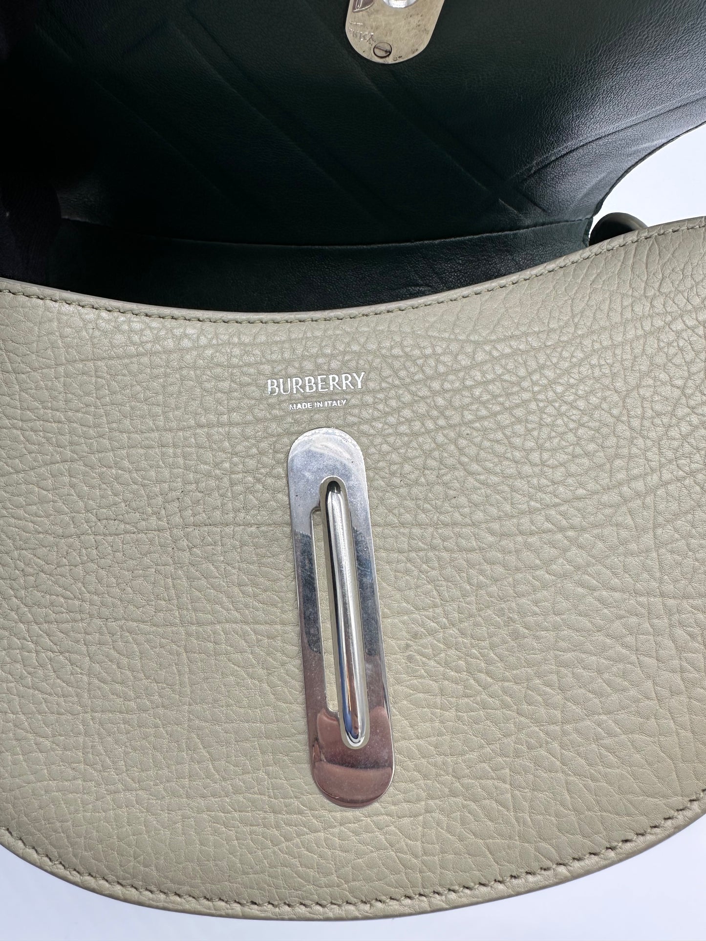 Luxury Soluciens Pre-owned Burberry mini rocking horse leather bag in light sage green