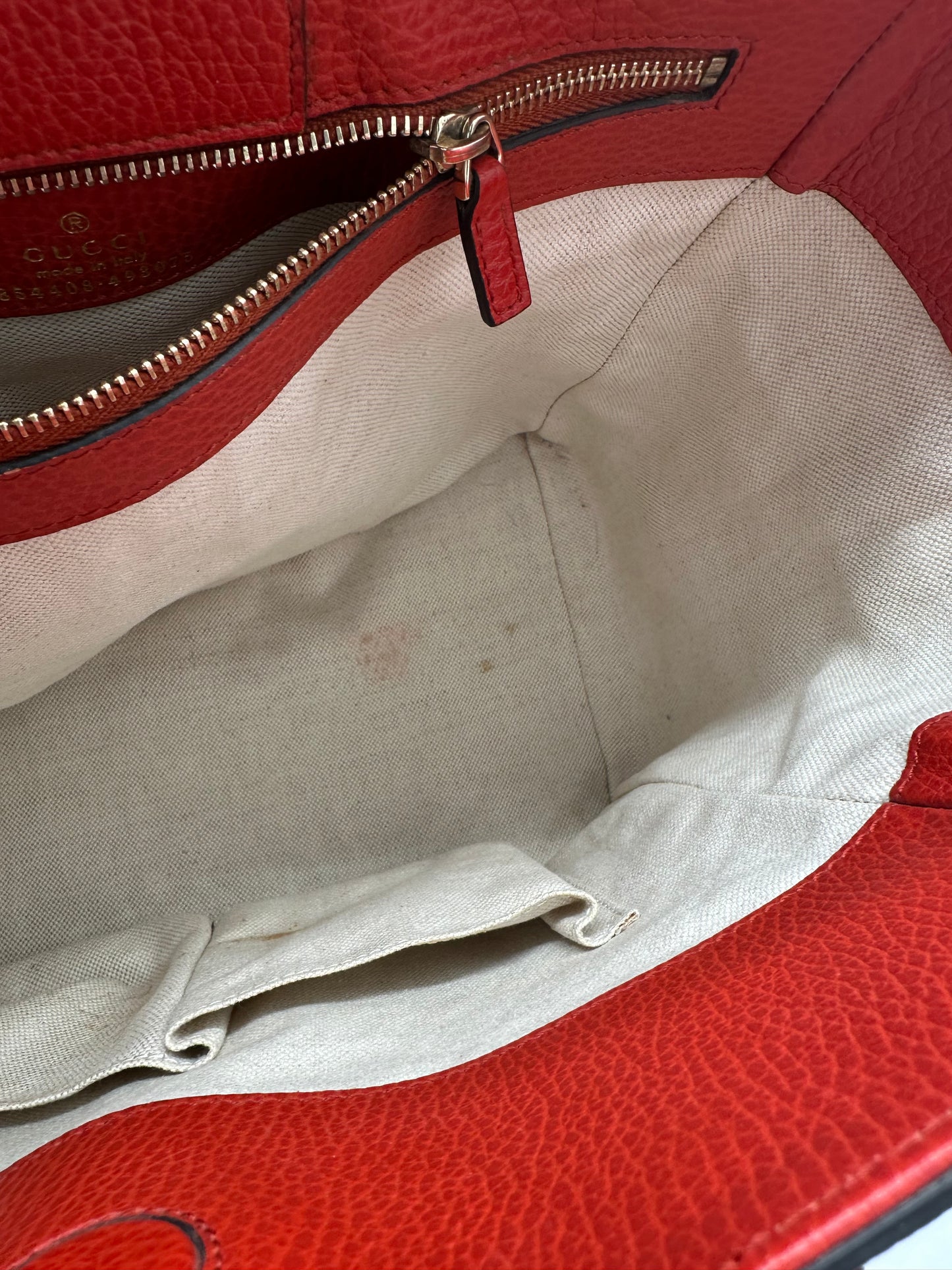 Luxury Soluciens Pre-owned Gucci Leather Tote in Red