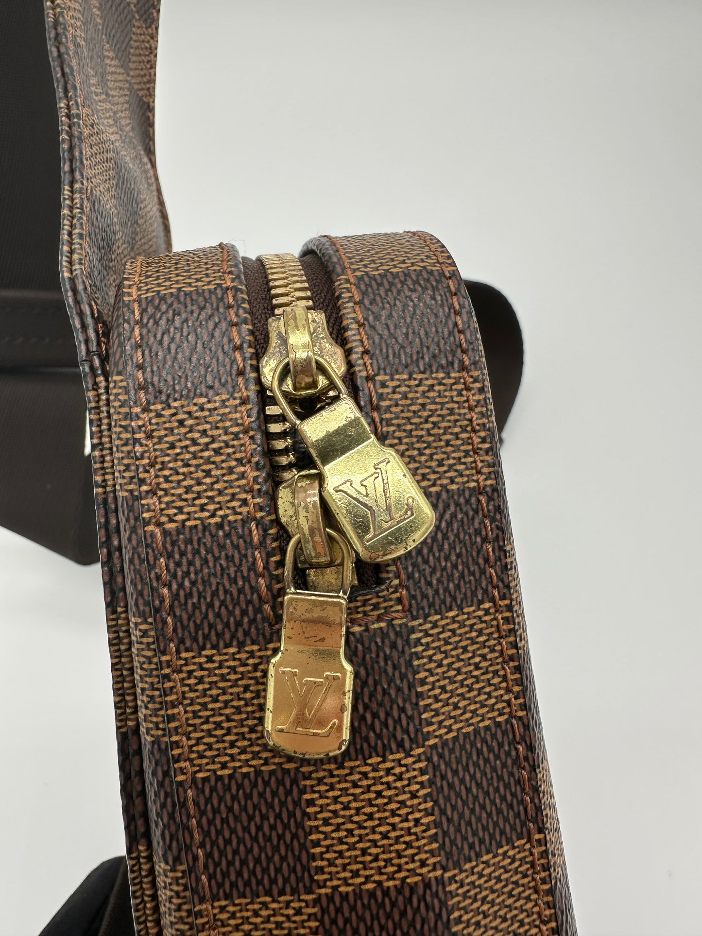 Luxury Soluciens Pre-owned Louis Vuitton Damier Ebene Geronimos bum bag