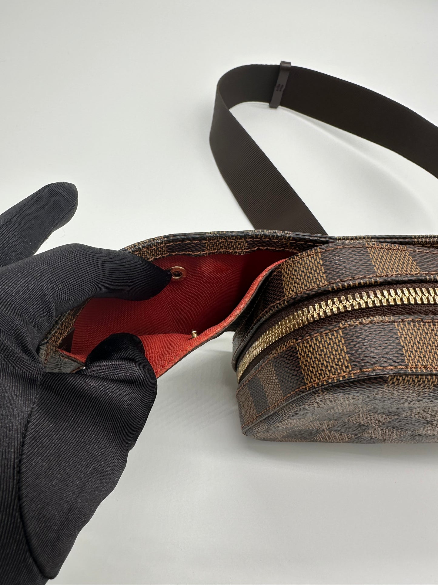 Luxury Soluciens Pre-owned Louis Vuitton Damier Ebene Geronimos bum bag