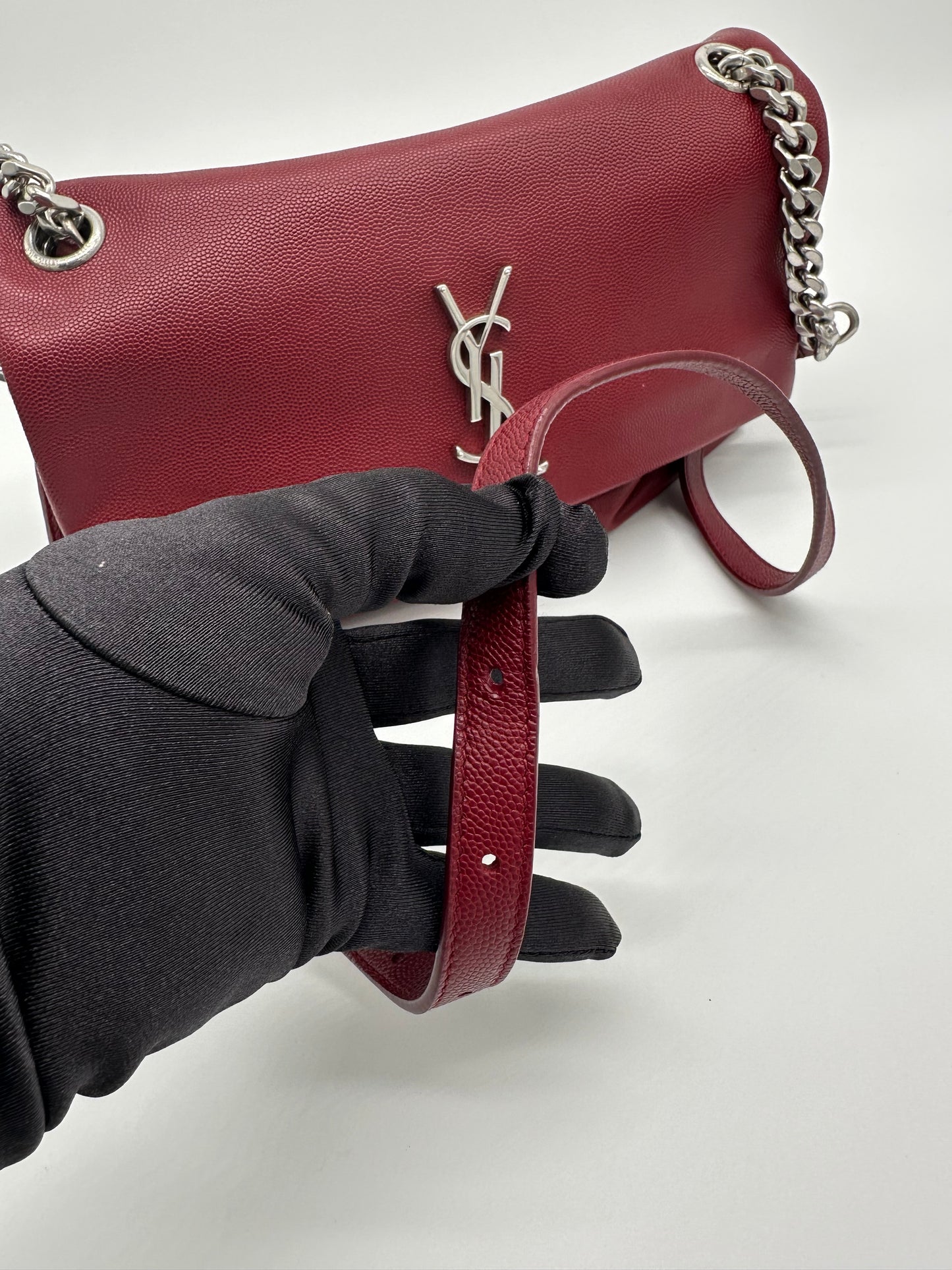 Luxury Soluciens Pre-Owned YSL Red Textured Flap Bag with Crossbody Strap
