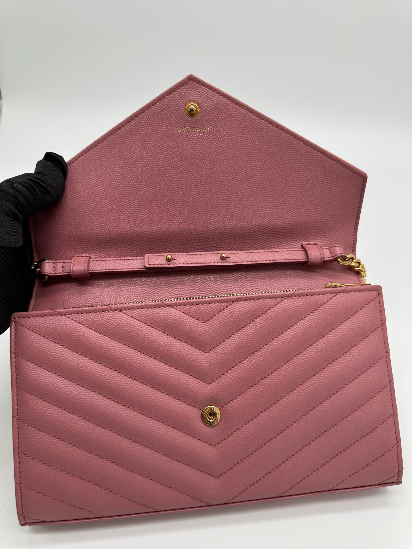 Luxury Soluciens Pre-Owned YSL Pink textured leather Cassandre WOC