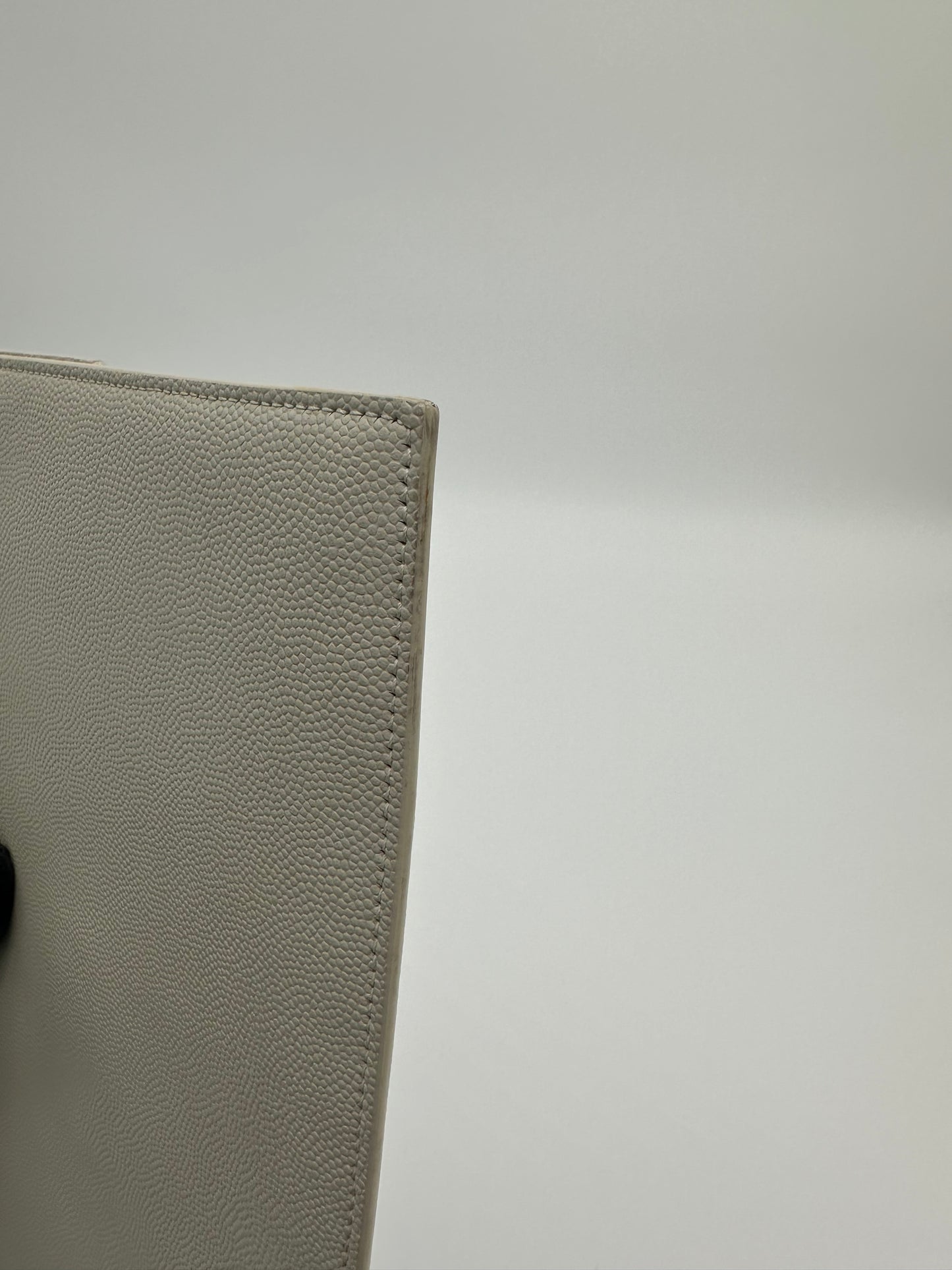 Luxury Soluciens Pre-owned YSL cream envelope clutch