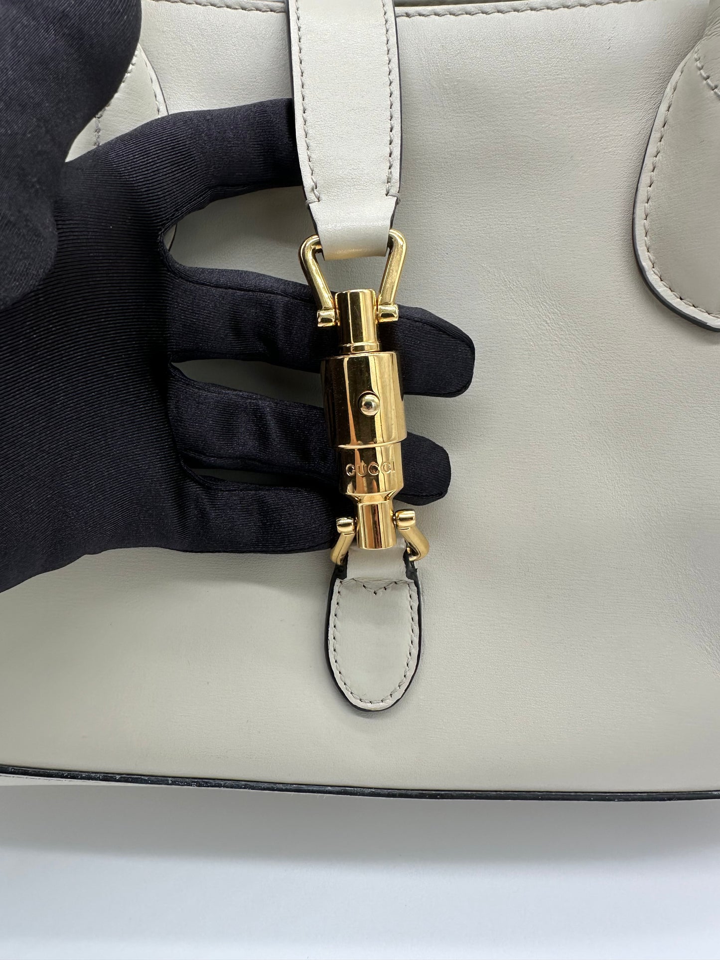 Luxury Soluciens Pre-Owned Gucci Medium tote in Off White Leather