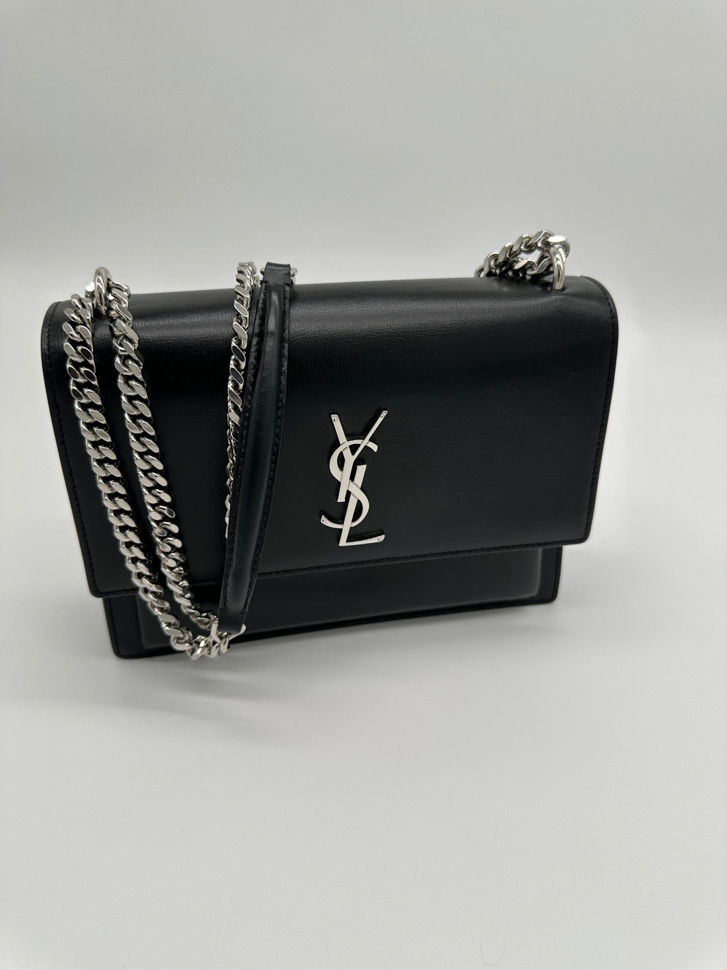Luxury Soluciens Pre-Owned YSL Sunset Bag in Black Leather