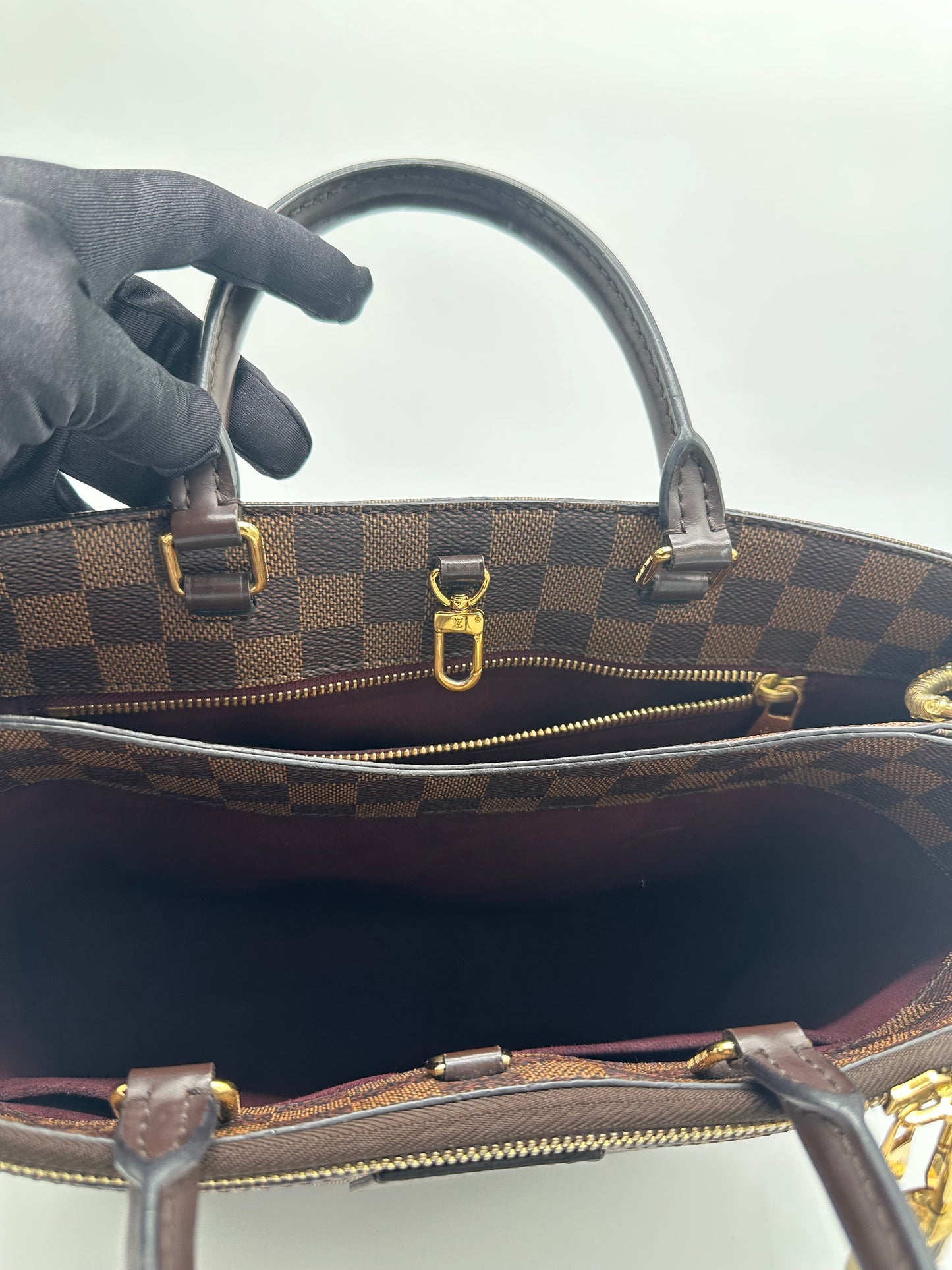 Luxury Soluciens Pre-Owned Damier Ebene Zipper tote with Lock and Key