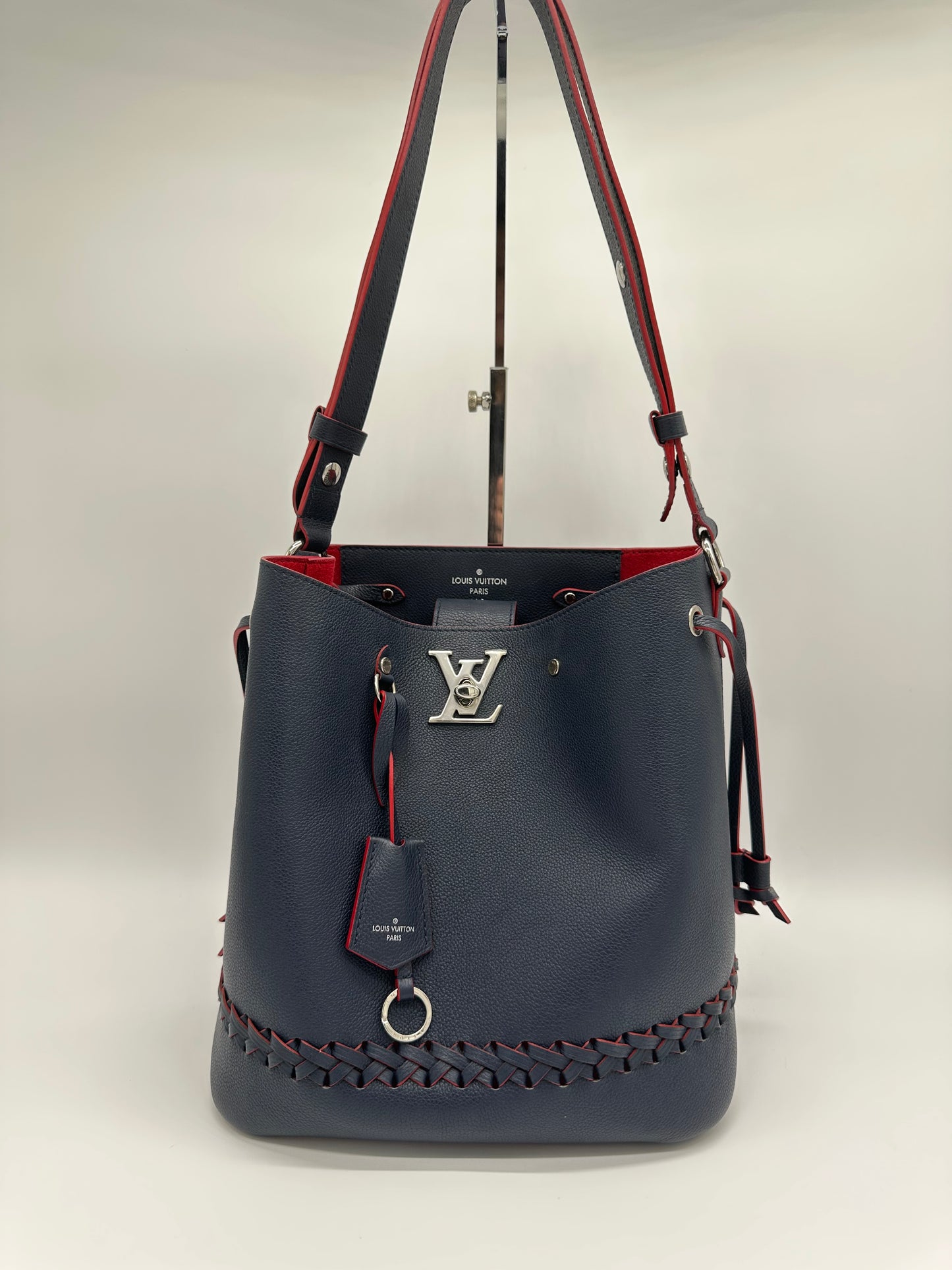 Louis Vuitton Lock Me Bucket Bag in Navy Textured Leather with Silver Toned Hardware