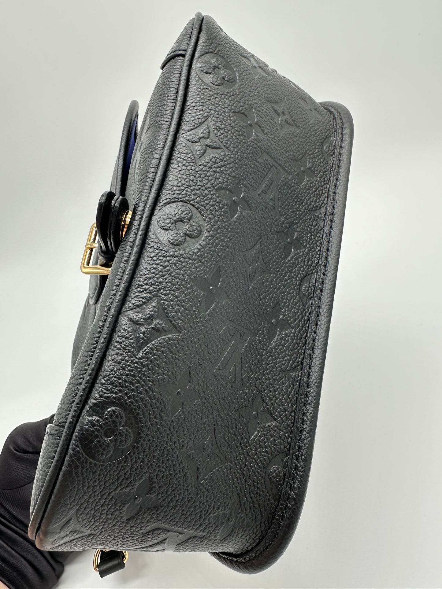 Luxury Soluciens Pre-Owned Diane Empriente Leather Bag