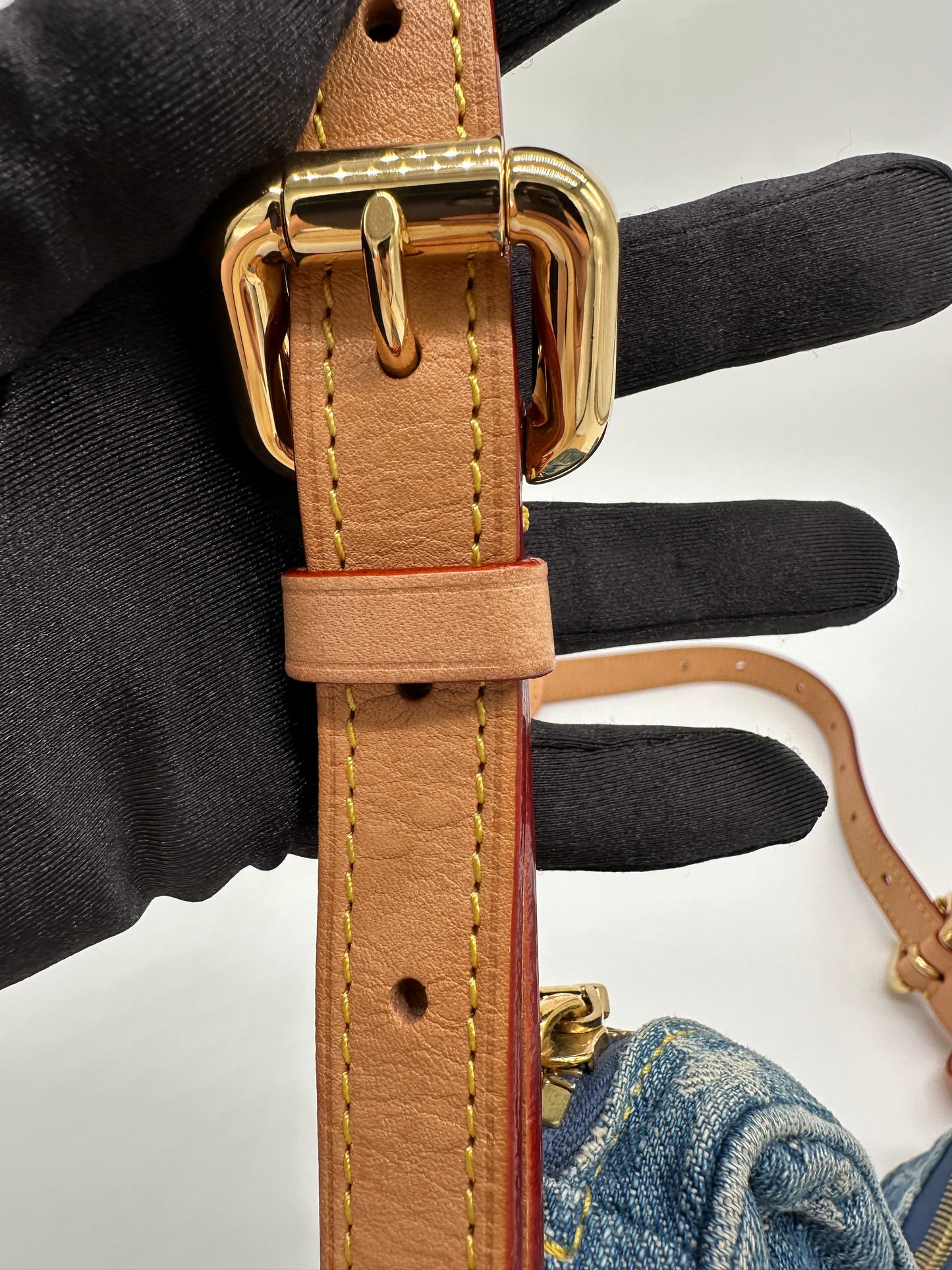 Luxury Soluciens Pre-owned Louis Vuitton Denim Double Croissant