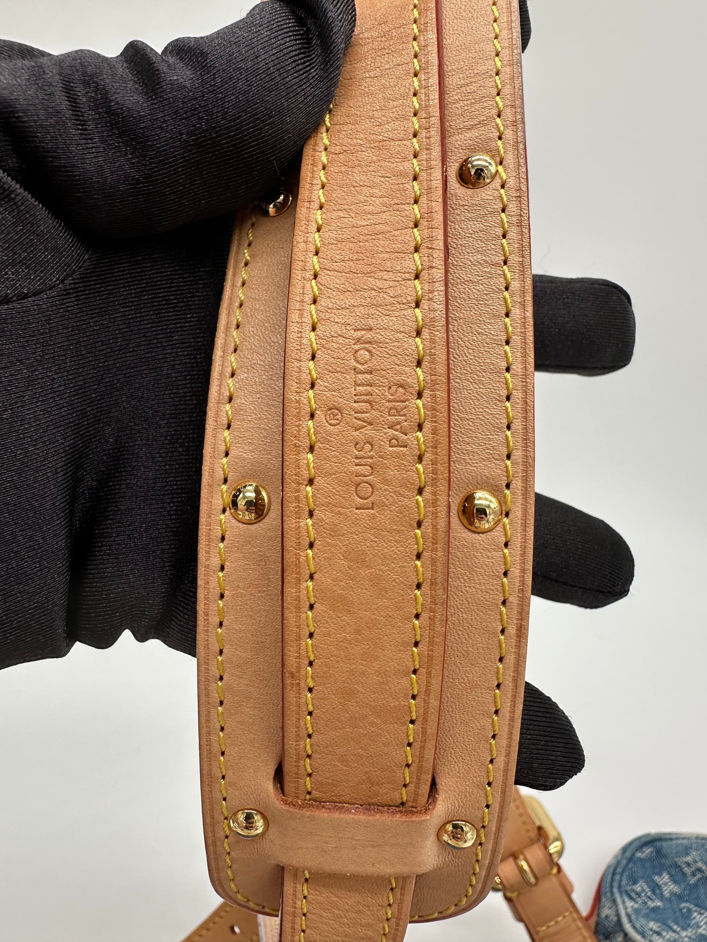Luxury Soluciens Pre-owned Louis Vuitton Denim Double Croissant