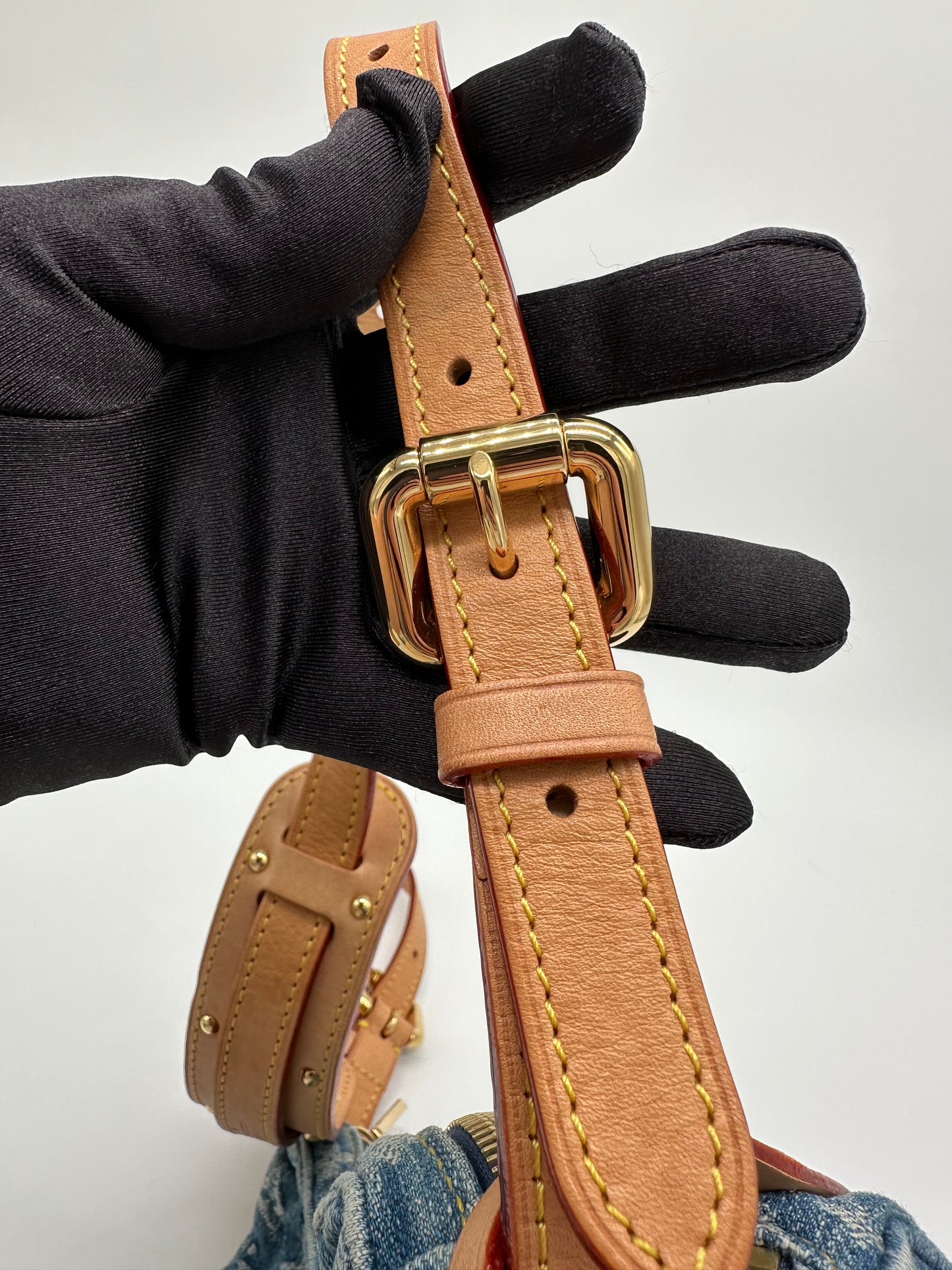 Luxury Soluciens Pre-owned Louis Vuitton Denim Double Croissant