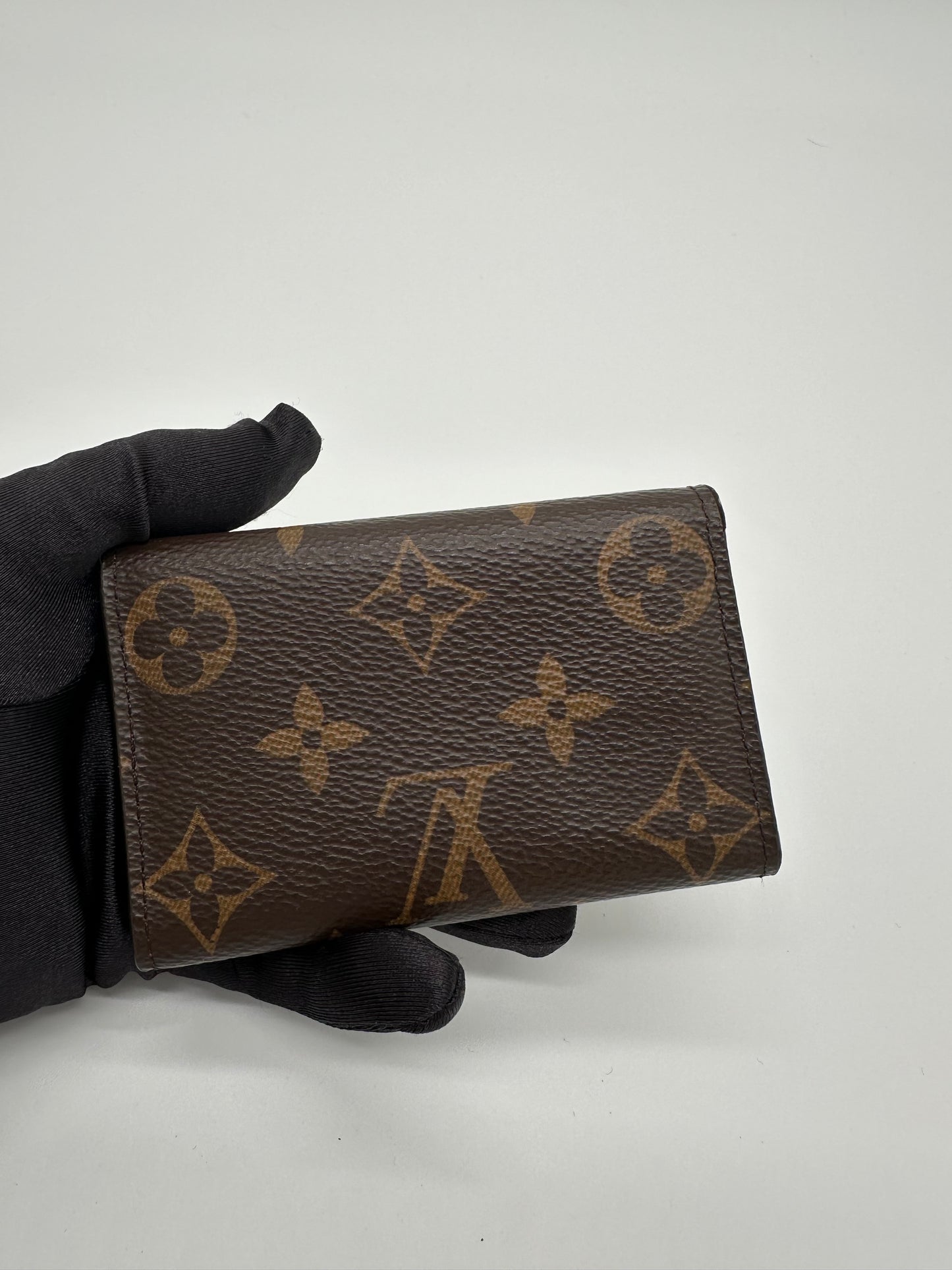 Luxury Soluciens Pre-owned Louis Vuitton 6 key, key holder in monogram canvas
