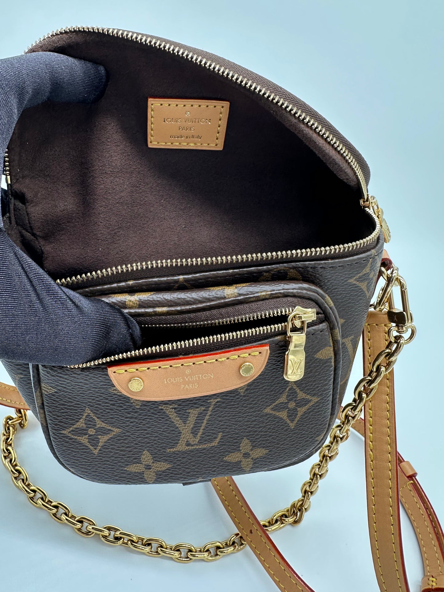 Luxury Soluciens Pre-owned Louis Vuitton mini bum bag in monogram