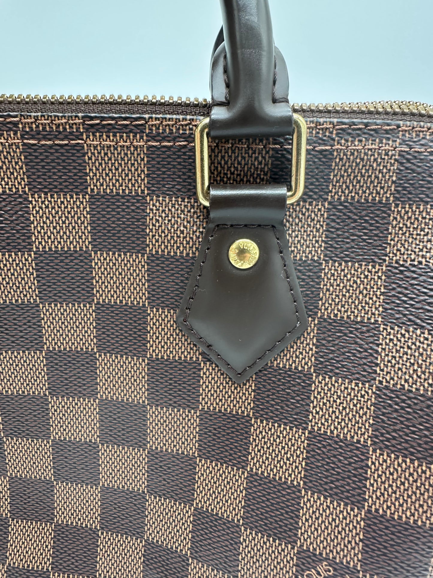 Luxury Soluciens Pre-Owned Louis Vuitton Damier Ebene Speedy Bandolier 25