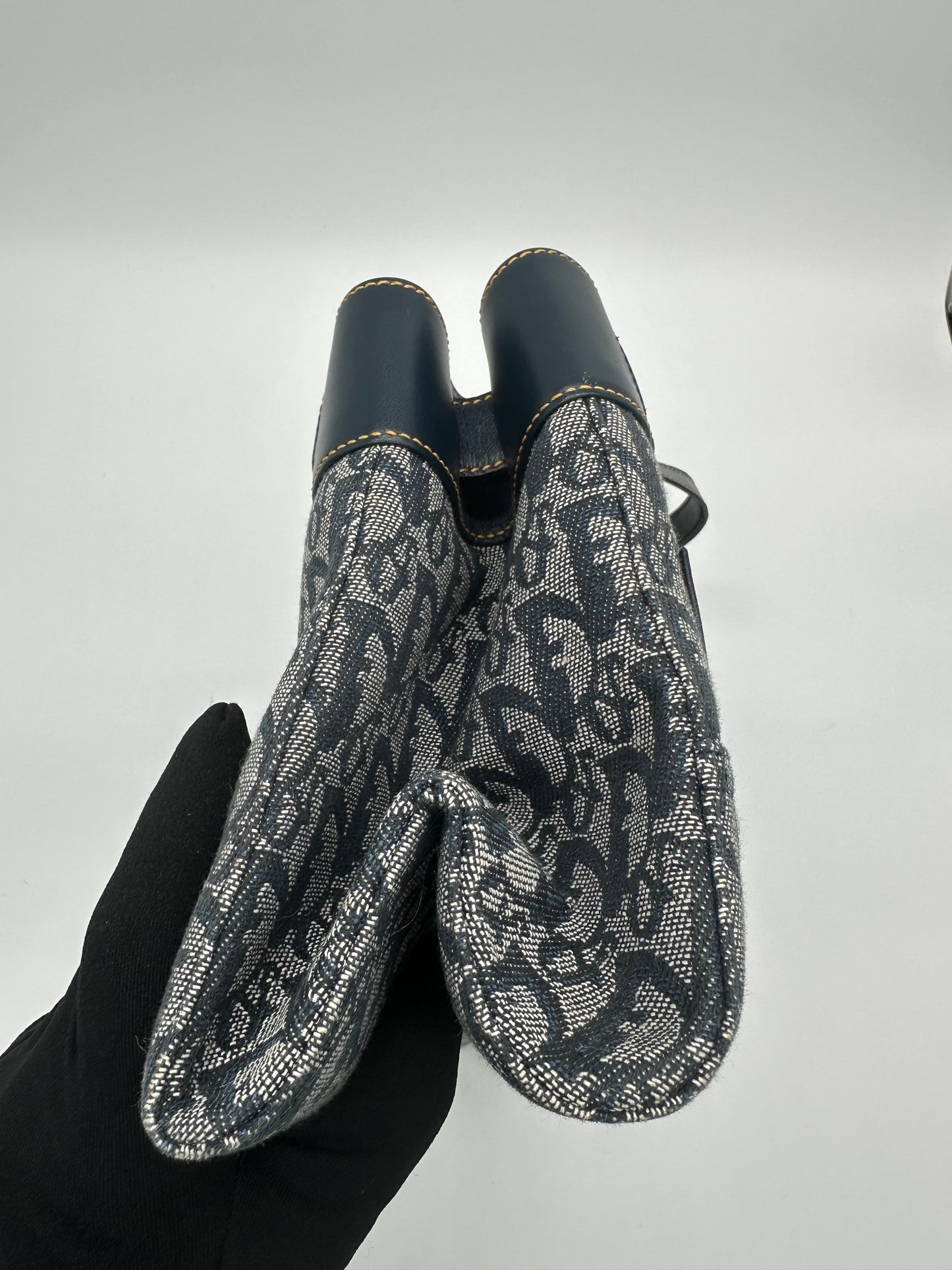 Luxury Soluciens Pre-owned Dior Vintage Navy Monogram east/west tote