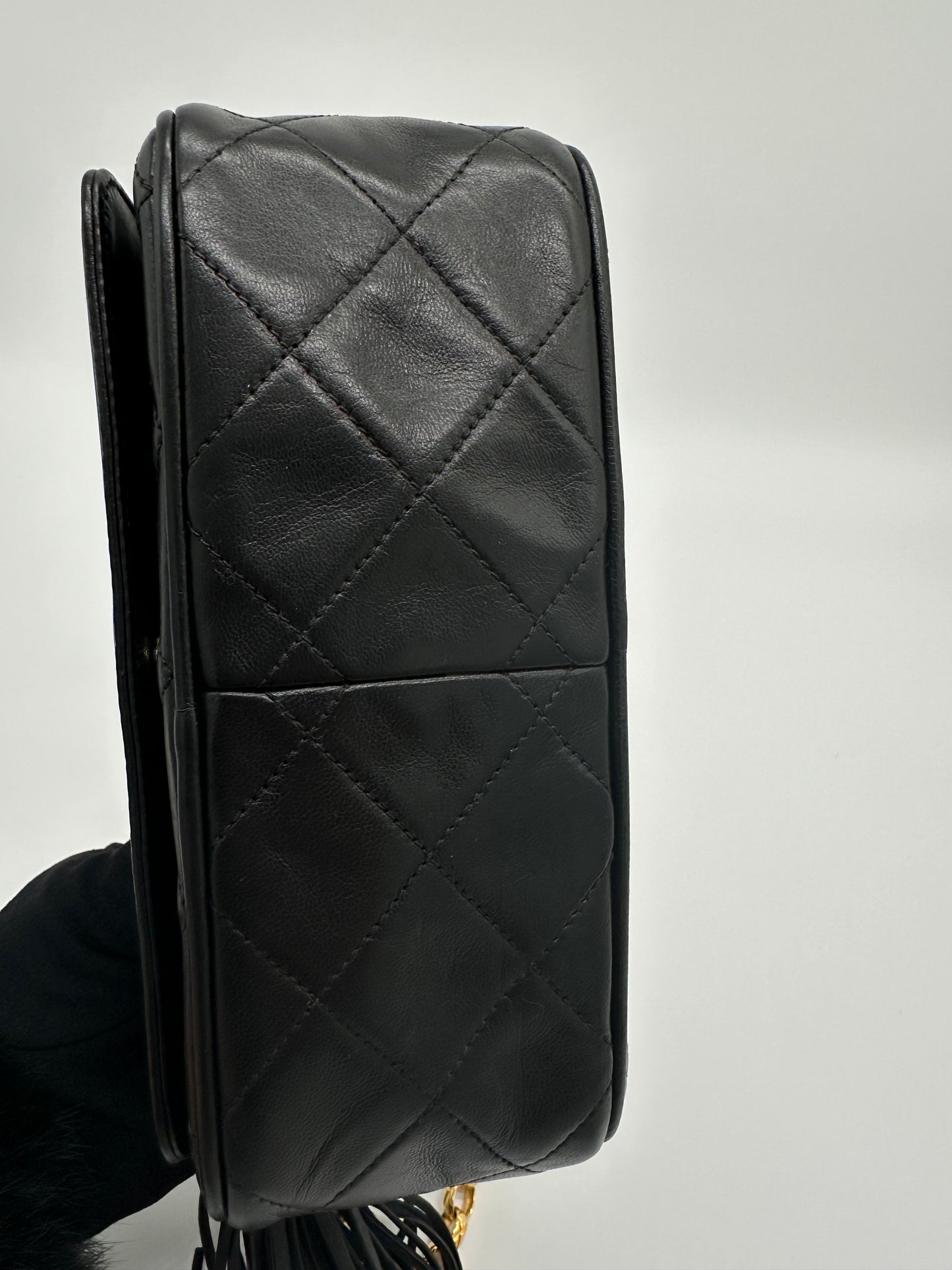 Luxury Soluciens Pre-owned Chanel Vintage lambskin camera bag with fringe tassel detail