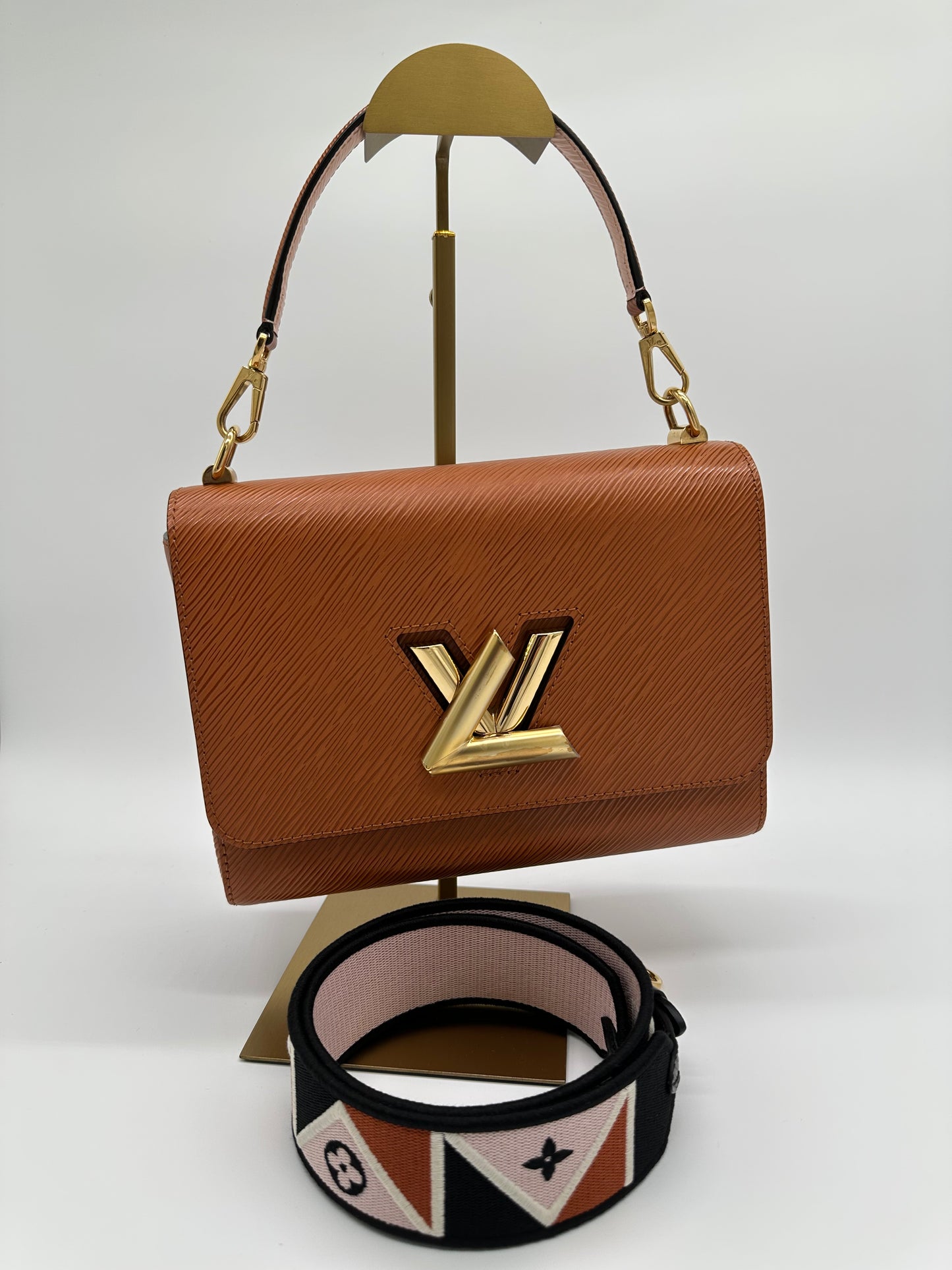 Luxury Soluciens Pre-Owned Louis Vuitton MM Epic Leather Twist